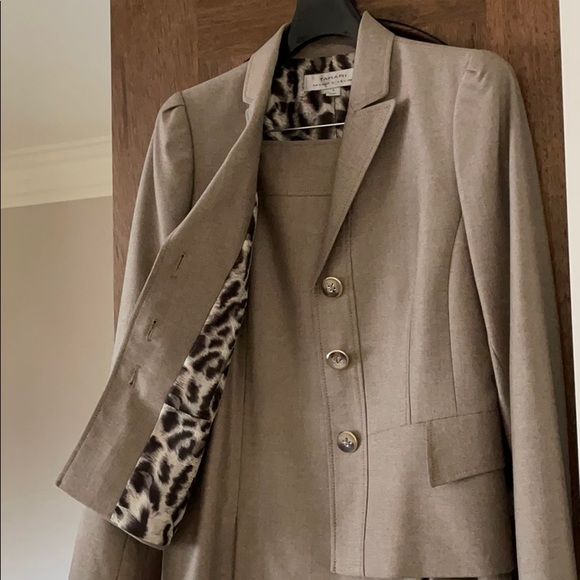 Elegant Tahari Suit - Picture 4 of 8